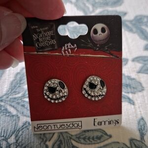 💜Disney Silver Nightmare Before Christmas Earrings💜